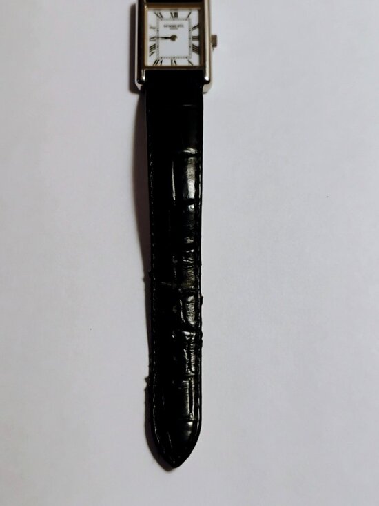Ladies Raymond Weil Tank Watch 5766 Excellent Condition New Battery Original Box main image 4
